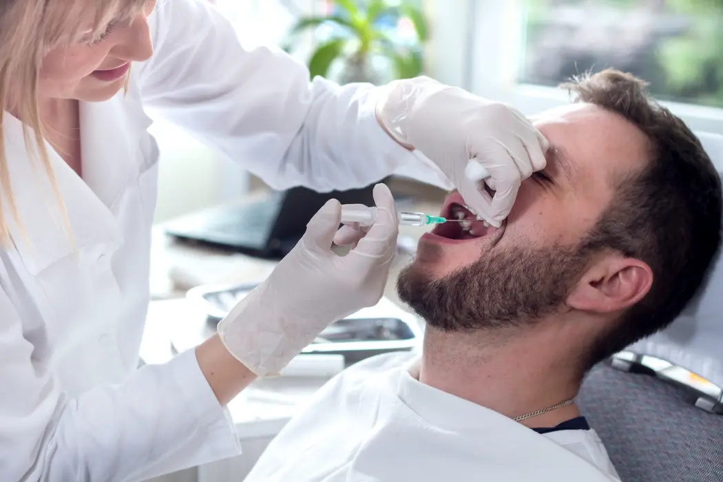 Przegląd stomatologiczny - dlaczego jest tak ważny i jak się do niego przygotować?