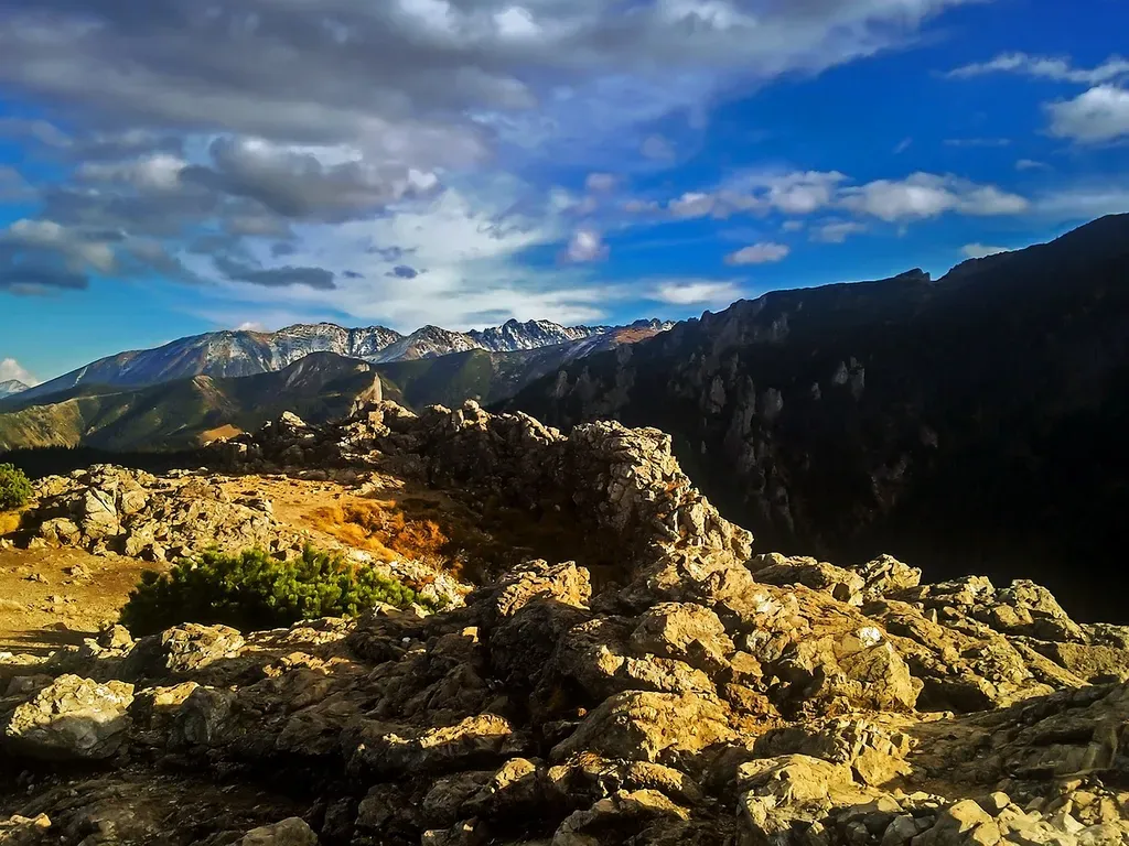 Zakopane na jesień – jak zaplanować idealny wyjazd w góry?