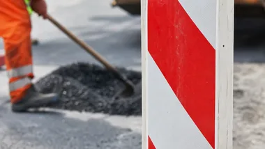 Najpierw chodnik, potem jezdnia. Remont skrzyżowania w Opolu