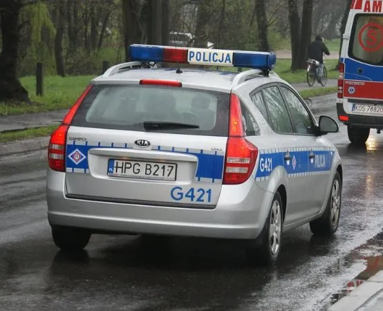 Policja Opole: Fałszywe prawo jazdy po kolizji drogowej - mieszkaniec powiatu zatrzymany