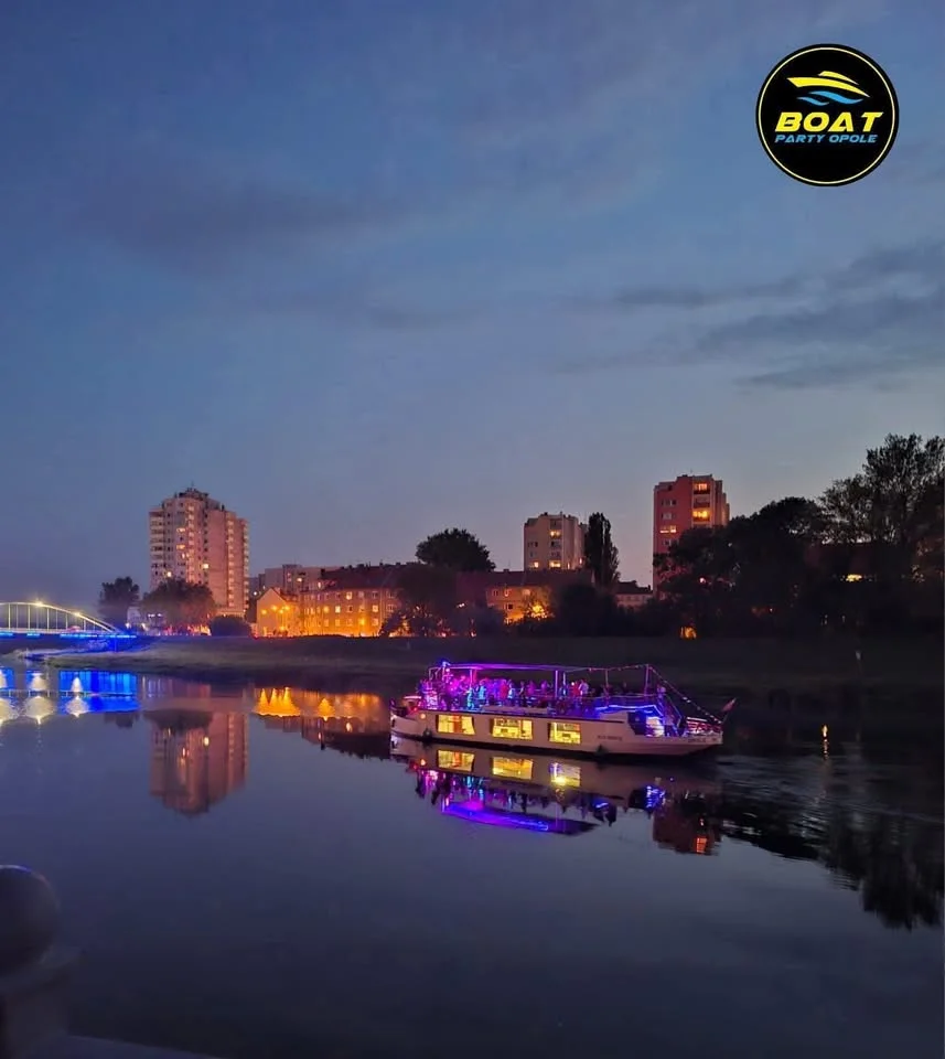 Grafika promocyjna wydarzenia BOAT PARTY OPOLE - ZAKOŃCZENIE WAKACJI 2026 na statku