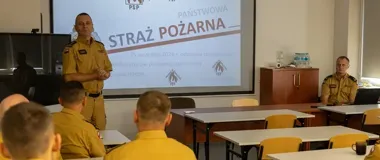Strażacy z Opola szkolili się z prewencji. Rozmawiali też o autyzmie