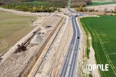 DK 46 zmienia się w dwujezdniową trasę. Powstaje nowe połączenie ze strefą