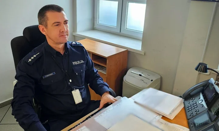 Nastolatka zapowiedziała samobójstwo. Policjanci szukali jej po e-mailu