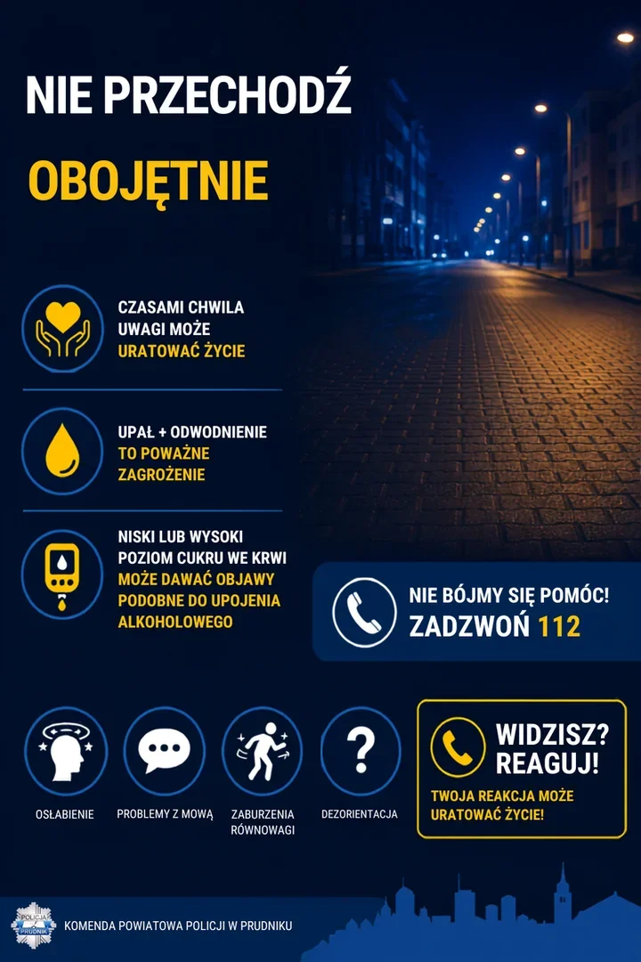 Siedział na chodniku w środku nocy. Policjanci odkryli prawdziwą przyczynę