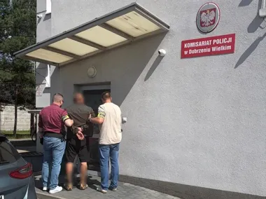 Areszt dla 38-latka z powiatu opolskiego. Spalił samochód partnerki
