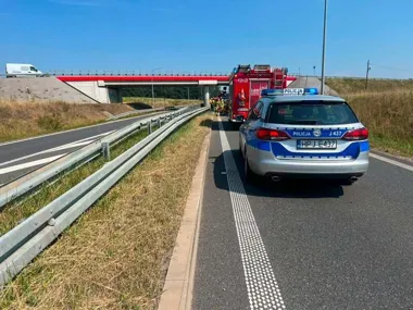Wyprzedzał ciężarówkę na obwodnicy Kędzierzyna-Koźla. Stracił panowanie