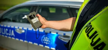 Miał 2 promile, pojechał na zakupy. Świadek zatrzymał kierowcę Audi