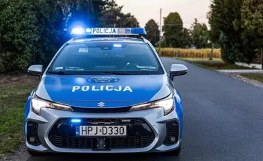 Pożyczyła hulajnogę od koleżanki. 14-latka uderzyła głową o jezdnię
