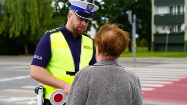 Opolscy policjanci wyłapali 530 wykroczeń - piesi i rowerzyści pod lupą