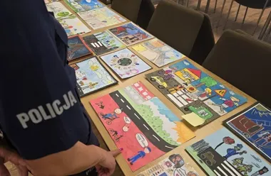 Prawie 600 prac i jedna okładka. Opolscy policjanci wybrali laureatów