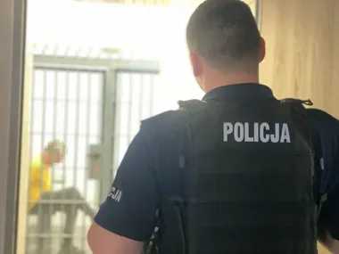 80-latek zaatakował żonę młotkiem. Sąd zdecydował o areszcie