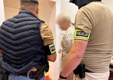 Lekarka ze szpitala w Prudniku zatrzymana. W tle 450 tys. zł