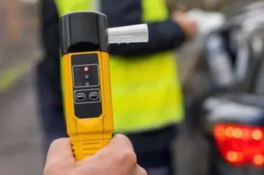 35-latek z ponad 2 promilami zatrzymany przez policję w Praszce