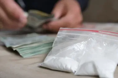 Ponad 2 kg amfetaminy w plecaku. 35-latek z Głuchołaz w areszcie