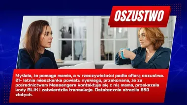 Dwie kobiety rozmawiają na kanapie w salonie, a obraz stanowi ilustrację do informacji o oszustwie internetowym.